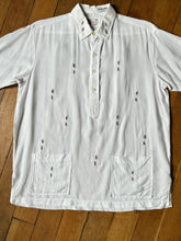 Load image into Gallery viewer, vintage 1960s pullover shirt