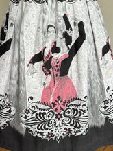 Load image into Gallery viewer, vintage 1950s Flamenco dancers border print skirt {32&quot;W}