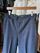 Load image into Gallery viewer, vintage 1940s navy blue slacks with watch pocket 32"W