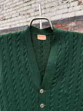 Load image into Gallery viewer, vintage 1940s green wool sweater vest