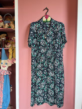 Load image into Gallery viewer, vintage 1940s novelty cold rayon dress {1X}