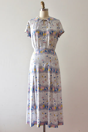 vintage 1940s floral rayon dress