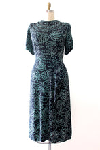 Load image into Gallery viewer, vintage 1940s novelty print rayon dress
