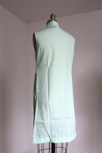 Load image into Gallery viewer, NOS vintage 1960s shift dress {xs}