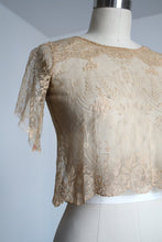 Load image into Gallery viewer, vintage 1920s lace top {xxs}