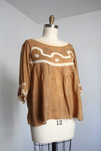Load image into Gallery viewer, vintage 1910s silk blouse