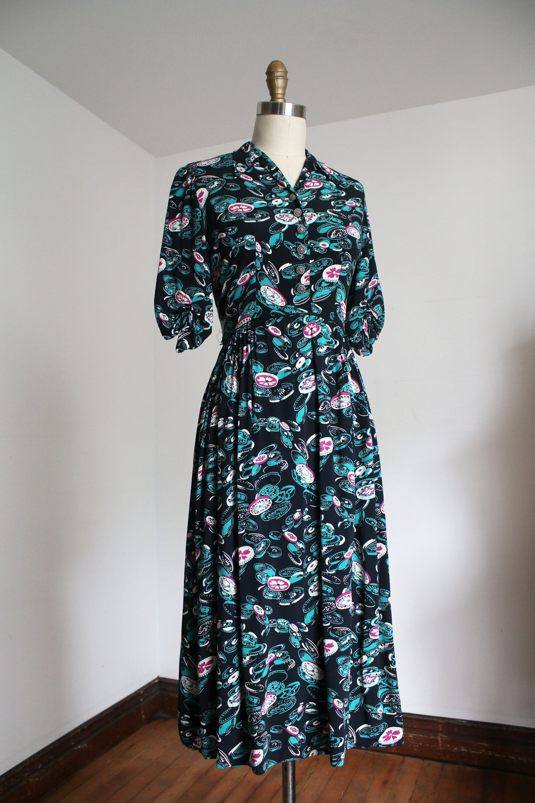 vintage 1940s novelty rayon dress {s}