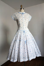 Load image into Gallery viewer, vintage 1950s floral dress {s}