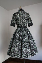 Load image into Gallery viewer, vintage 1950s novelty dress {s}