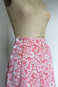 vintage 1940s red floral shorts {s}