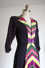 Load image into Gallery viewer, vintage 1940s dressing gown {s/m}