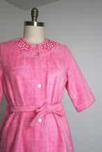 Load image into Gallery viewer, vintage 1960s pink fuzzy housecoat {L}