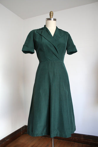 vintage 1940s green dress {L}
