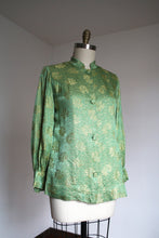 Load image into Gallery viewer, vintage 1960s green brocade jacket {m}