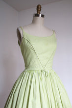 Load image into Gallery viewer, vintage 1950s sun dress {s}