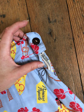 Load image into Gallery viewer, vintage 1940s Hawaiian shorts {xs}