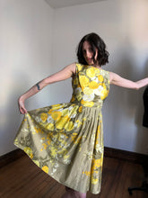 Load image into Gallery viewer, vintage 1950s floral dress {xs}