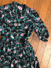 Load image into Gallery viewer, vintage 1940s novelty rayon dress {s}