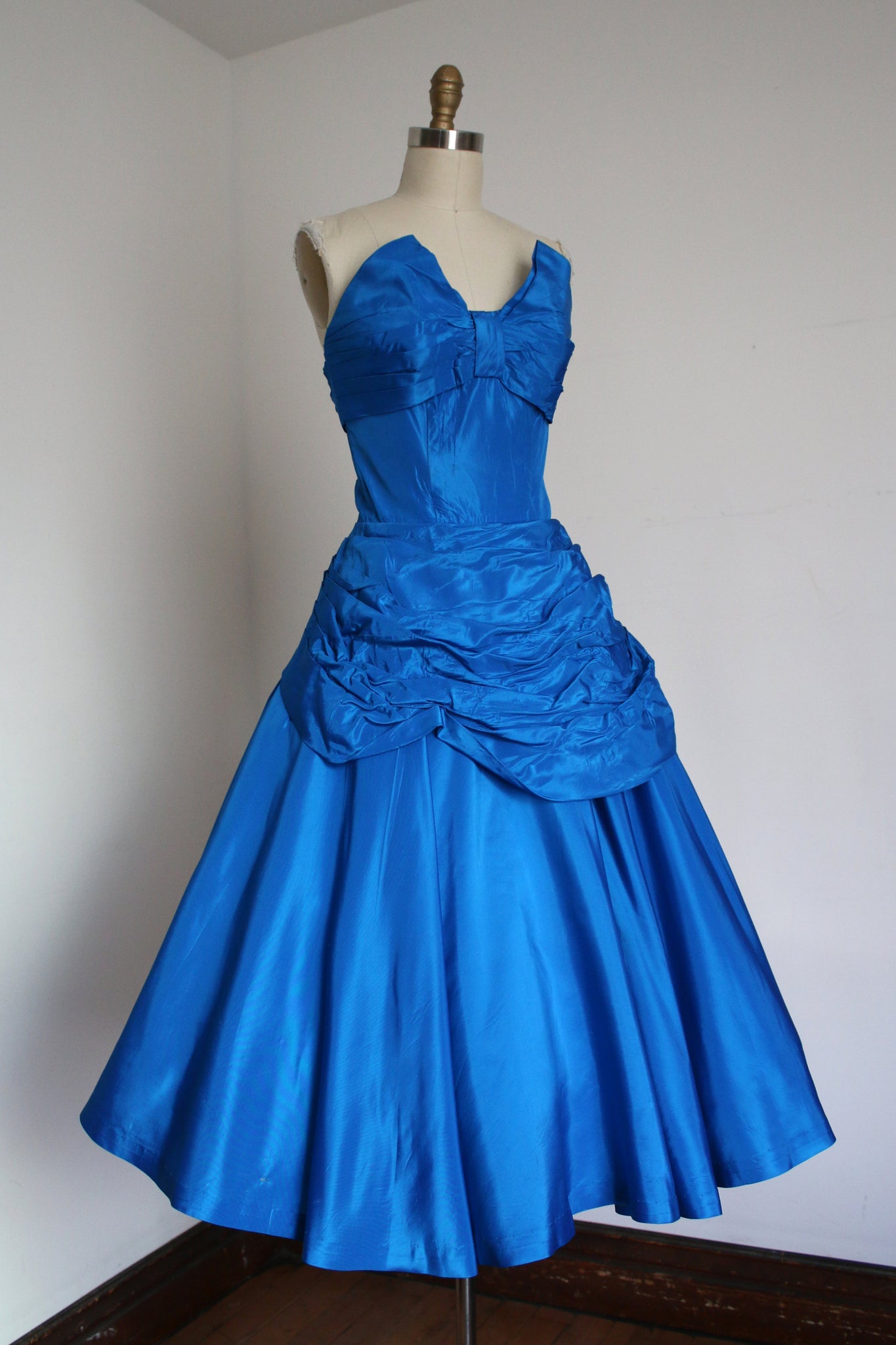 vintage 1950s blue party dress {xs} Trunk of Dresses vintage 1950s blue party dress {xs} Trunk of Dresses