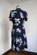 Load image into Gallery viewer, vintage 1940s floral rayon dress {L}