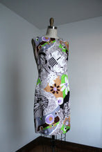 Load image into Gallery viewer, vintage 1960s novelty animal dress {m}