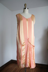 vintage 1920s pink striped dress {m}