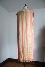 Load image into Gallery viewer, vintage 1920s pink striped dress {m}