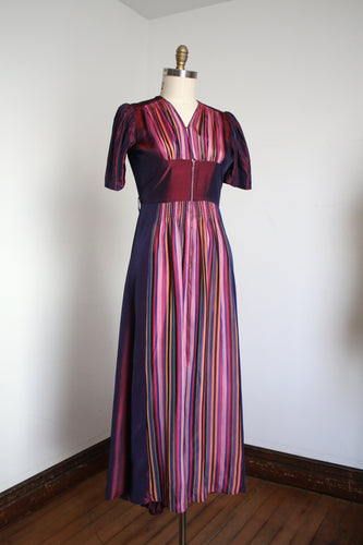 vintage 1930s dressing gown {m}