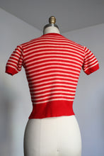 Load image into Gallery viewer, vintage 1940s striped sweater top {xs-s}