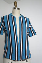 Load image into Gallery viewer, vintage 1950s beach jacket {xs/s}