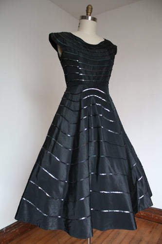 vintage 1950s sequin party dress {m}