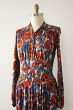 Load image into Gallery viewer, vintage 1940s rayon jersey dress