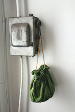 Load image into Gallery viewer, vintage 1940s green velvet dress with purse