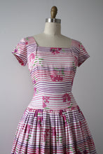 Load image into Gallery viewer, vintage 1950s Jerry Gilden floral dress