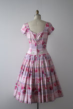 Load image into Gallery viewer, vintage 1950s Jerry Gilden floral dress
