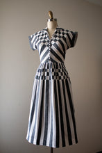 Load image into Gallery viewer, vintage 1950s Vicky Vaughn black and white dress