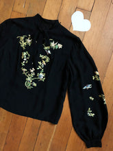 Load image into Gallery viewer, vintage 1930s black embroidered blouse