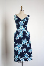 Load image into Gallery viewer, vintage 1950s Alfred Shaheen sun dress