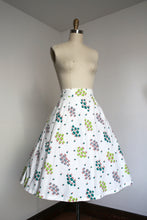 Load image into Gallery viewer, vintage 1950 novelty skirt {s}