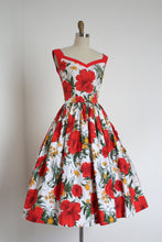 Load image into Gallery viewer, vintage 1950s Horrockses floral dress