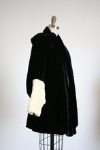 Load image into Gallery viewer, vintage 1920s 30s black velvet jacket {xs/s}