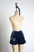 Load image into Gallery viewer, vintage 1930s fall front shorts {S}