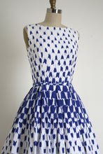 Load image into Gallery viewer, vintage 1950s cotton sun dress