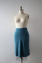 Load image into Gallery viewer, vintage 1940s blue wool skirt set with hat