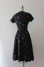 Load image into Gallery viewer, vintage 1950s Mollie Parnis novelty dress