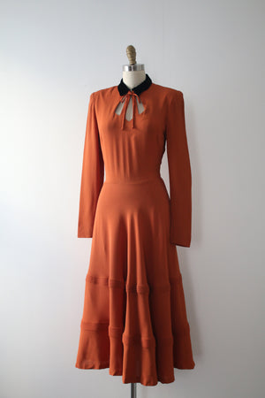 vintage 1940s orange crepe dress