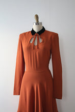 Load image into Gallery viewer, vintage 1940s orange crepe dress