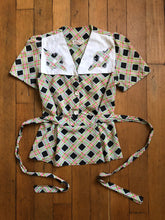 Load image into Gallery viewer, vintage 1940s cotton blouse