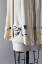 Load image into Gallery viewer, vintage 1920s embroidered jacket