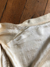 Load image into Gallery viewer, vintage 1920s embroidered jacket